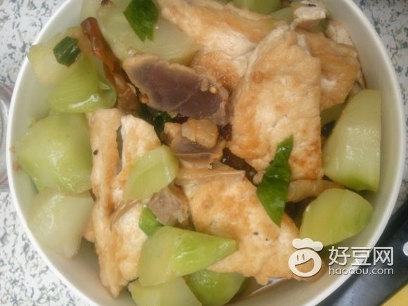 豆腐兒菜燉臘肉